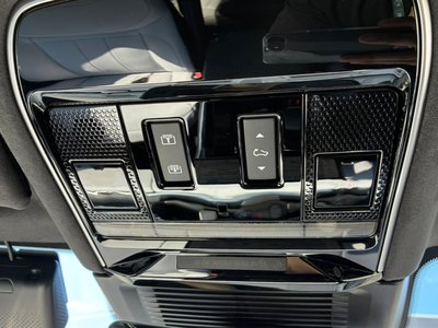 2025 LAND Rover RANGE ROVER SPORT photo 11