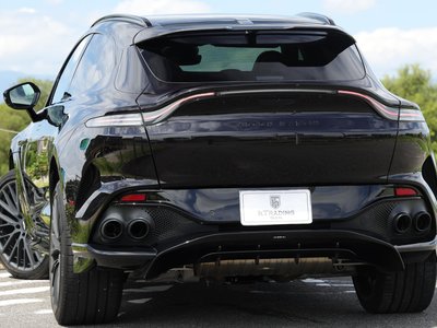 2023 Aston Martin DBX 照片 2