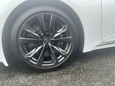 صورة 78 لـ 2023 Lexus LS