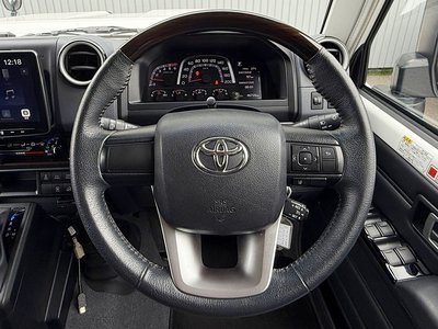 2024 Toyota LAND CRUISER 70 thumbnail 26