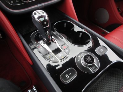 2017 Bentley BENTAYGA — миниатюра 56
