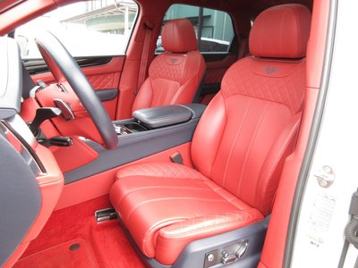 2017 Bentley BENTAYGA — миниатюра 27