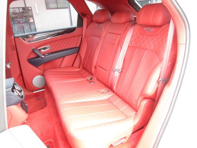2017 Bentley BENTAYGA — миниатюра 107