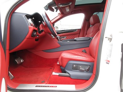 2017 Bentley BENTAYGA — миниатюра 29