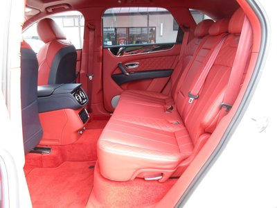2017 Bentley BENTAYGA — миниатюра 108