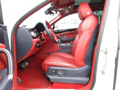 2017 Bentley BENTAYGA — миниатюра 31