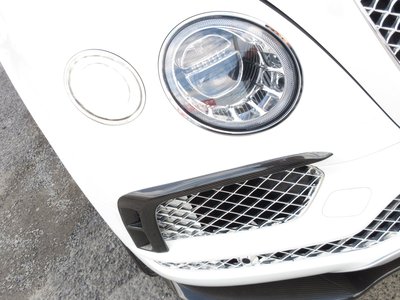 2017 Bentley BENTAYGA — миниатюра 30
