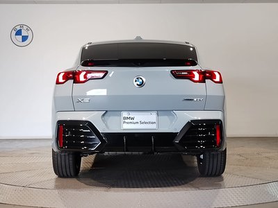 2025 BMW X2 photo 8