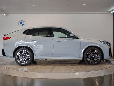 2025 BMW X2 photo 10