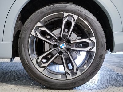 2025 BMW X2 thumbnail 19