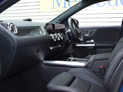 2025 Mercedes-BENZ GLA AMG photo 15
