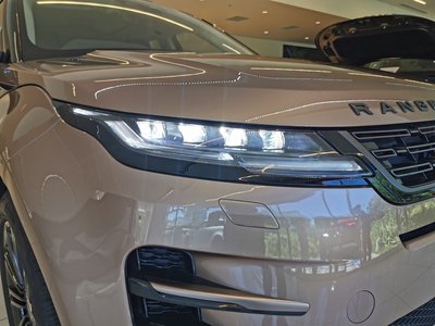 صورة 8 لـ 2024 LAND Rover RANGE ROVER EVOQUE