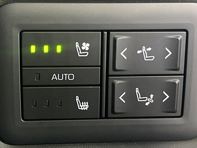 2025 Toyota ALPHARD 照片 54