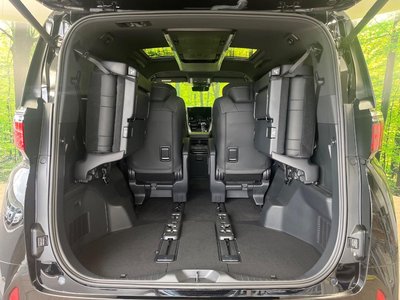 2025 Toyota ALPHARD 照片 12