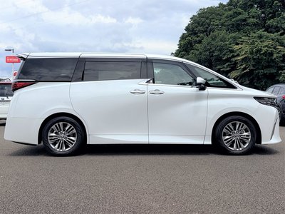 2024 Toyota ALPHARD — фото 47