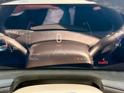 2025 Cadillac XT4 — миниатюра 47