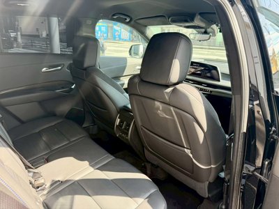 2025 Cadillac XT4 — миниатюра 26