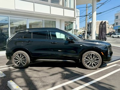 2025 Cadillac XT4 — миниатюра 6