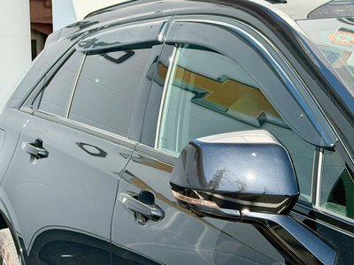 2025 Cadillac XT4 — миниатюра 16