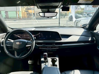 2025 Cadillac XT4 — миниатюра 31