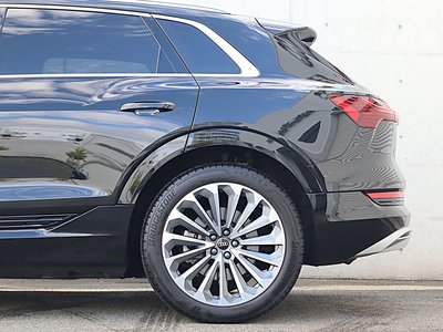 صورة مصغرة 111 لـ 2024 AUDI E-TRON