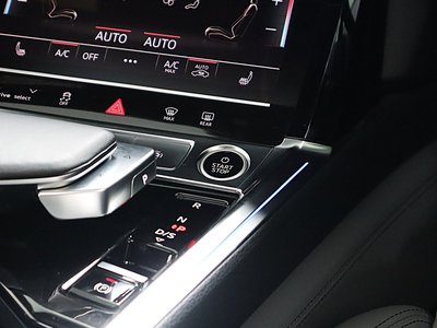 صورة مصغرة 171 لـ 2024 AUDI E-TRON