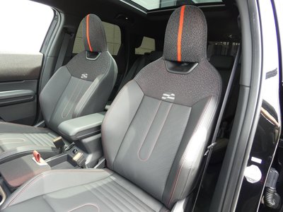 صورة 33 لـ 2024 MINI COOPER COUNTRYMAN