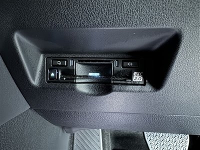 صورة 17 لـ 2024 Toyota ALPHARD
