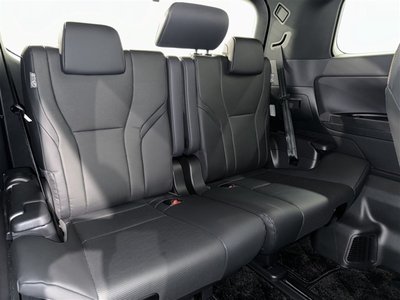 صورة 35 لـ 2024 Toyota ALPHARD
