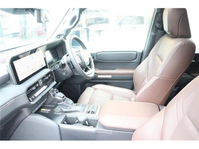 صورة 2 لـ 2024 Toyota LAND CRUISER 250
