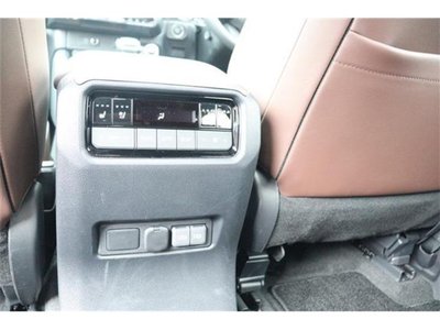 صورة 22 لـ 2024 Toyota LAND CRUISER 250