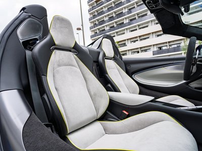صورة 17 لـ 2024 Mclaren ARTURA SPIDER