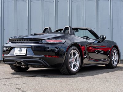 2017 Porsche 718 — фото 16