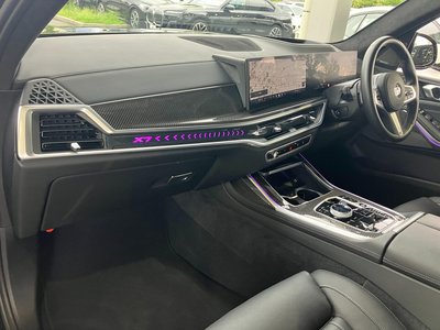 2023 BMW X7 thumbnail 72