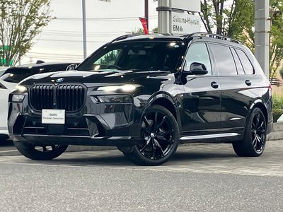 2023 BMW X7 photo 1