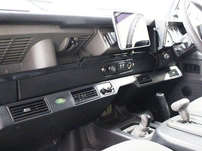 1999 LAND Rover DEFENDER — миниатюра 24