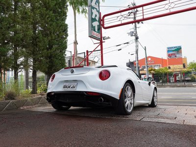 2015 ALFA Romeo 4C — фото 3