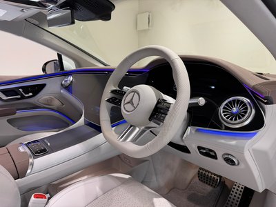 2023 Mercedes-BENZ EQS photo 12