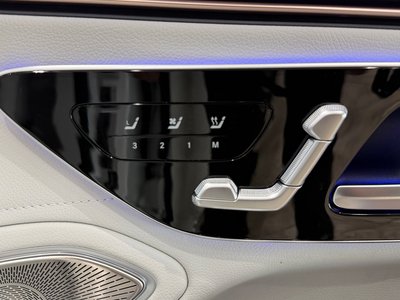 2023 Mercedes-BENZ EQS photo 16