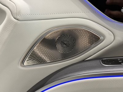 2023 Mercedes-BENZ EQS thumbnail 17