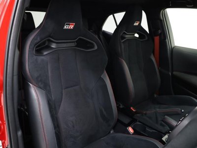 صورة 16 لـ 2025 Toyota GR COROLLA