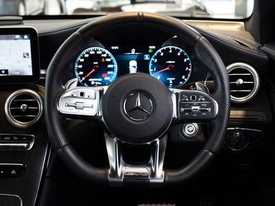 صورة 10 لـ 2021 Mercedes-BENZ GLC AMG