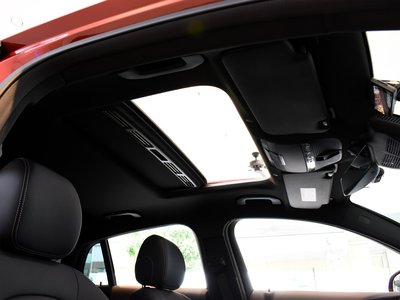 صورة 2 لـ 2021 Mercedes-BENZ GLC AMG