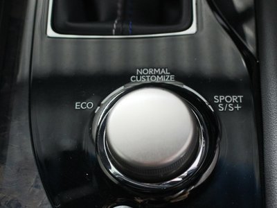 صورة مصغرة 25 لـ 2019 Lexus GS F