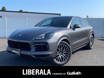 2021 Porsche CAYENNE photo 3