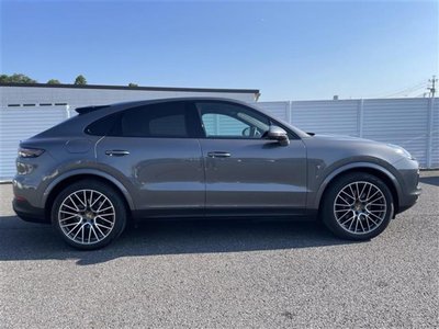 2021 Porsche CAYENNE thumbnail 40