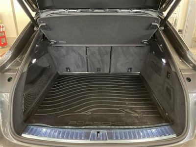 2021 Porsche CAYENNE thumbnail 35