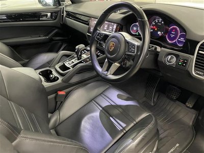 2021 Porsche CAYENNE thumbnail 28