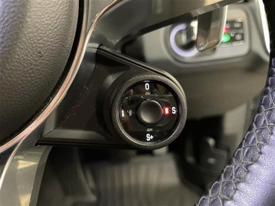 2021 Porsche CAYENNE photo 12