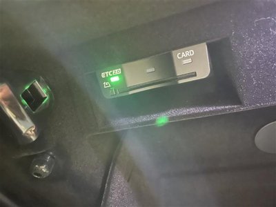 2021 Porsche CAYENNE thumbnail 25